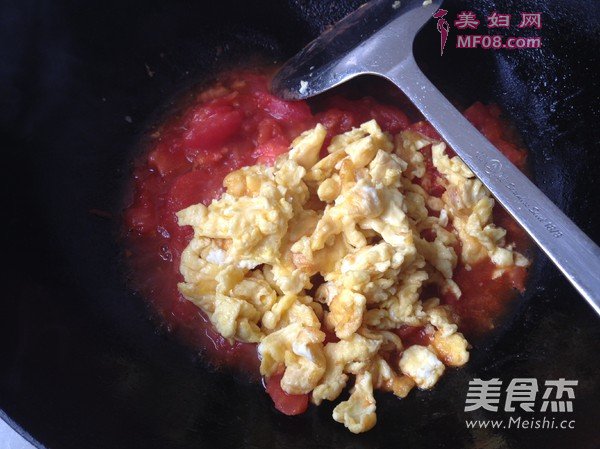 西红柿炒鸡蛋的做法
