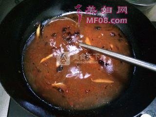 水煮牛肉