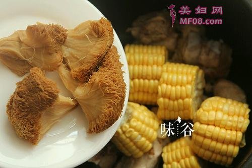 猴头菇猪骨汤的做法