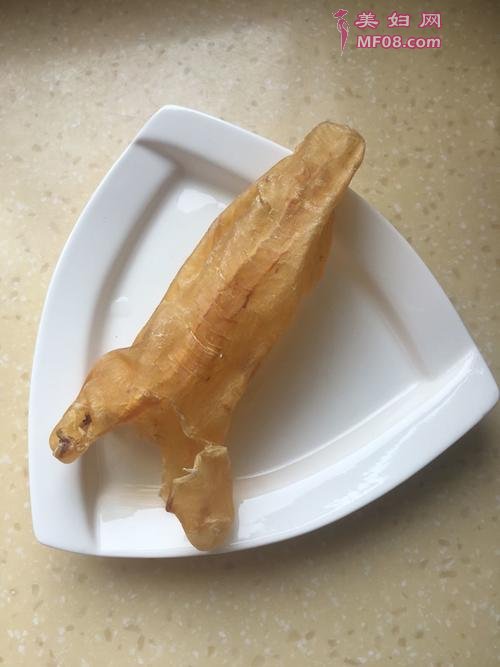 Ҽ