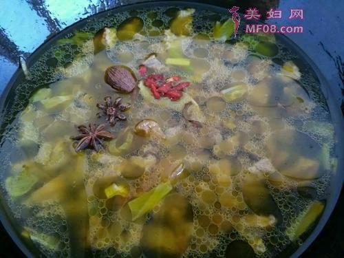 萝卜羊肉汤的做法