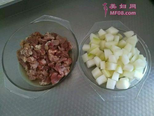 萝卜羊肉汤的做法