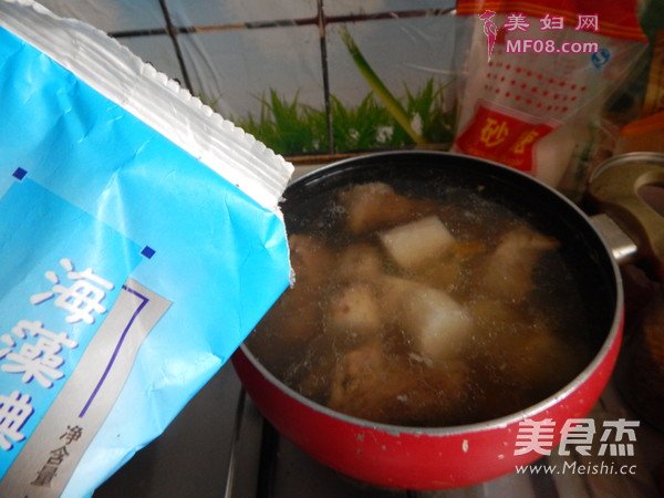 西红柿山药大骨汤的做法