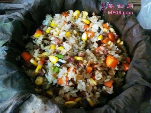 荷叶糯米饭的做法