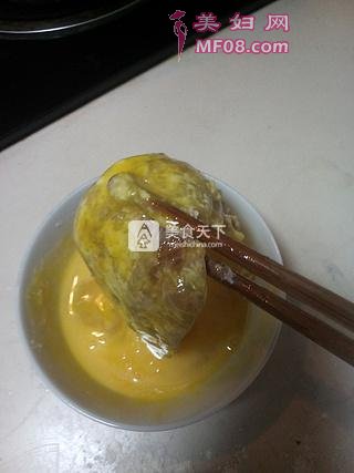 裺8