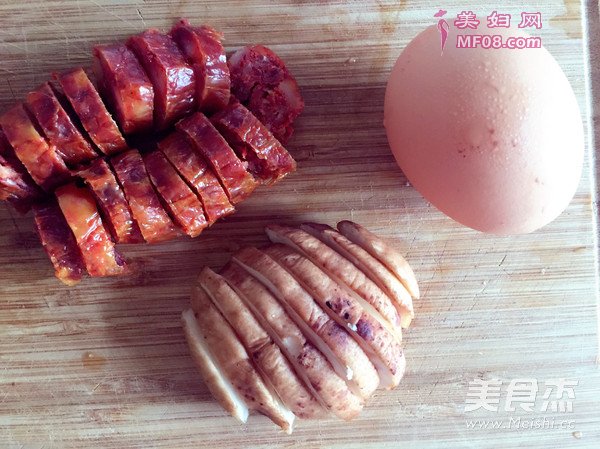 1人份煲仔饭的做法