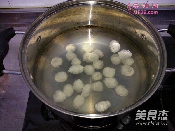 #婴儿7月-12月菜谱#三色鸡肉丸的做法