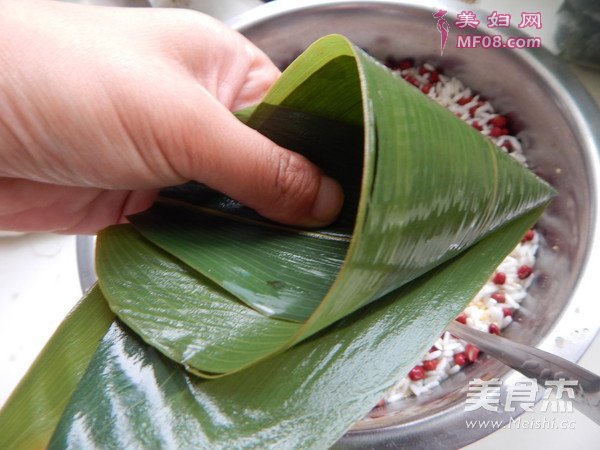小米红豆粽子的做法