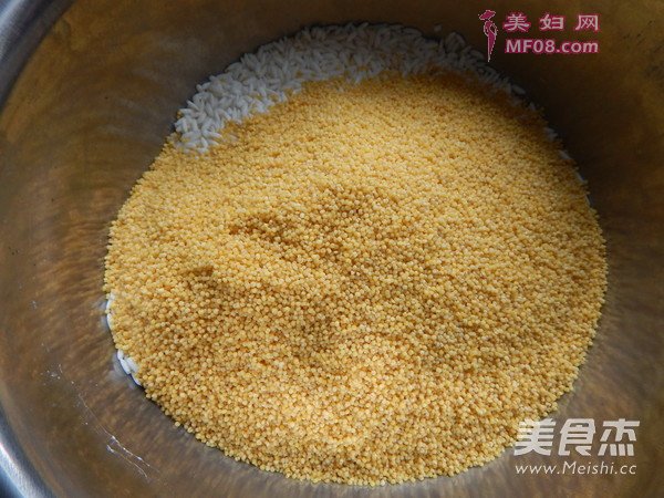 小米红豆粽子的做法