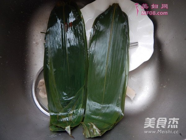 小米红豆粽子的做法