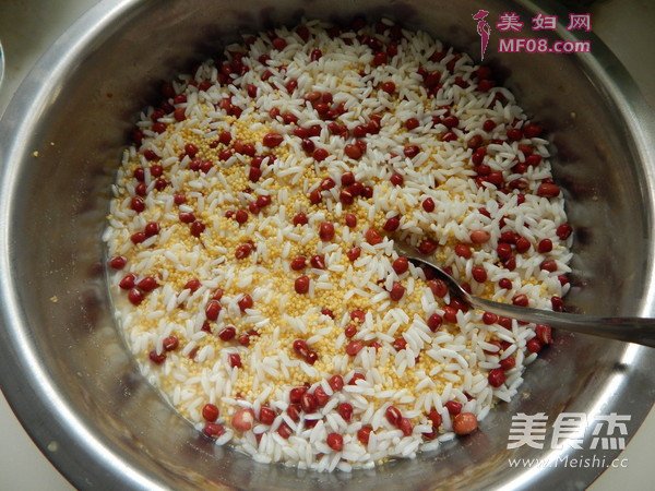 小米红豆粽子的做法