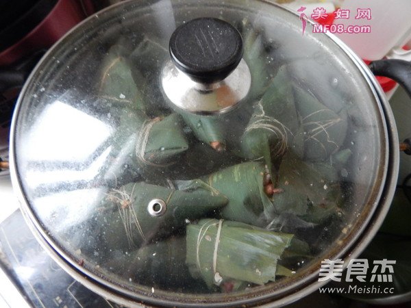 小米红豆粽子的做法