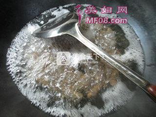 豆豉炒钉螺 