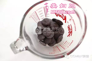 花生酱夹心巧克力