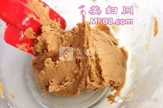 花生酱夹心巧克力
