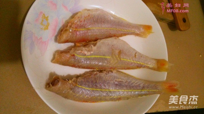 香辣红衫鱼的做法