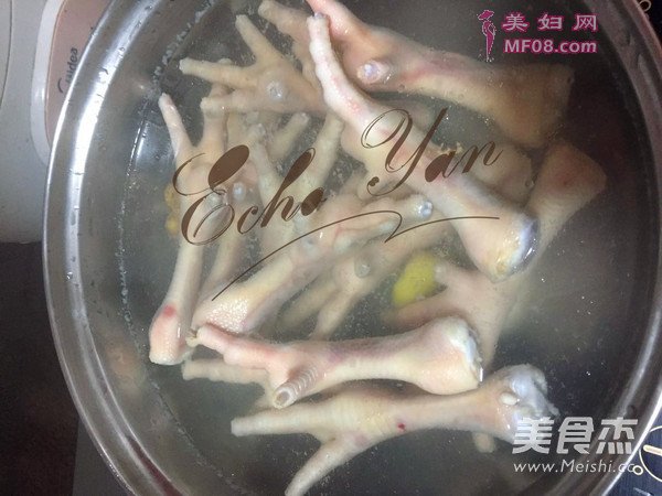 陈醋鸡脚的做法