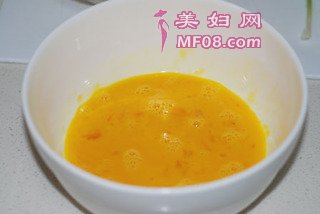 银鱼炒蛋