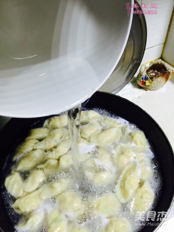 白菜豆腐饺子的做法