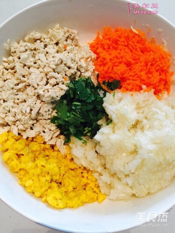 白菜豆腐饺子的做法