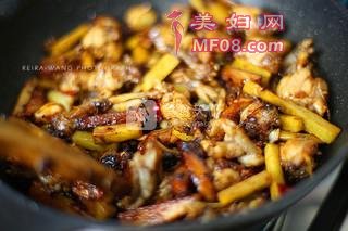 干锅香辣牛蛙