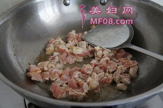 黄咖喱鸡肉饭