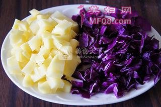 黄咖喱鸡肉饭