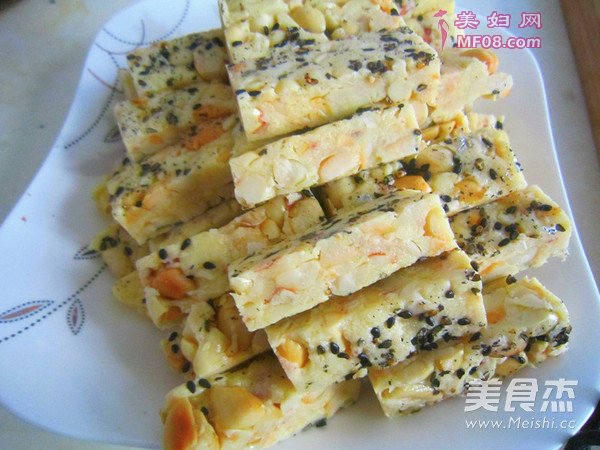 黑芝麻牛轧糖的做法