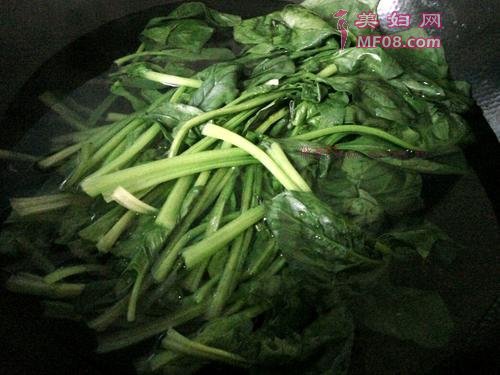 菠菜拌香干的做法