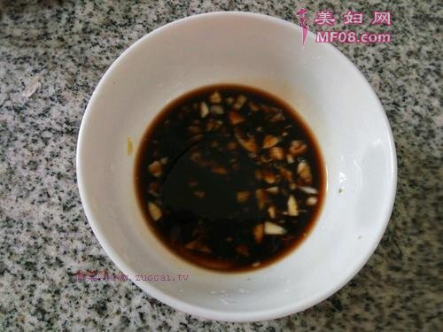 菠菜拌香干的做法