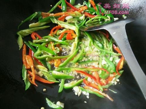 辣椒炒豆干的做法