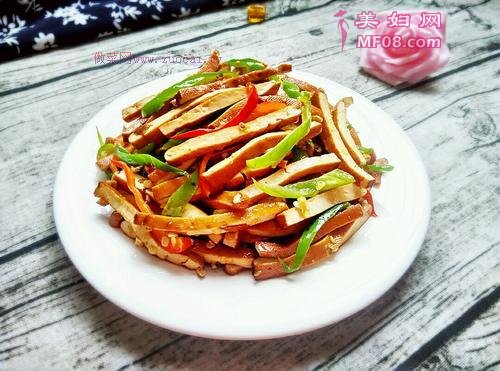 辣椒炒豆干的做法