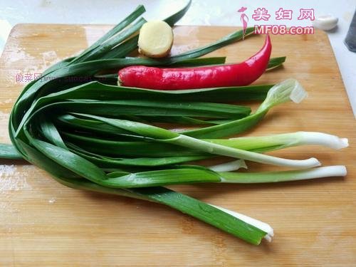 糴