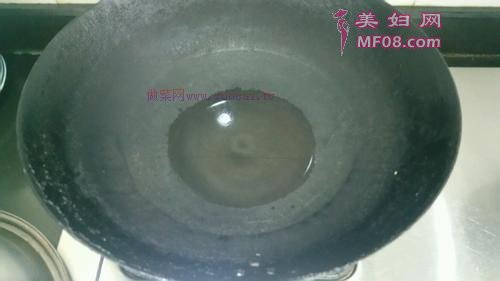 河虾炒茭白的做法