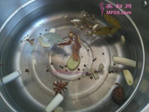 家常酱牛肉的做法
