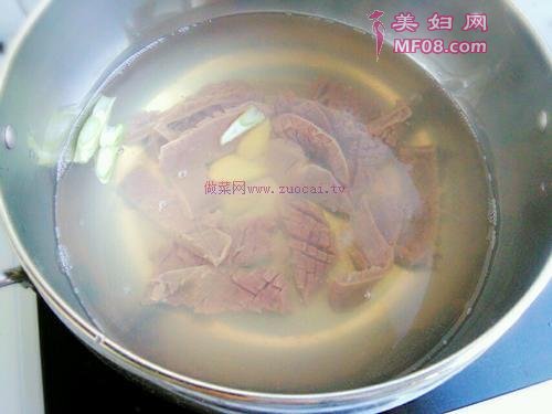 木耳炒腰花的做法
