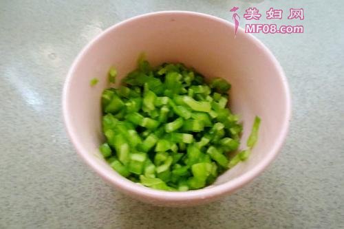 苦瓜斩蛋的做法