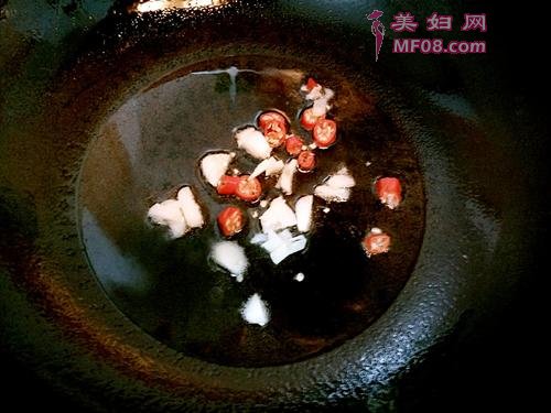 回锅肘子的做法