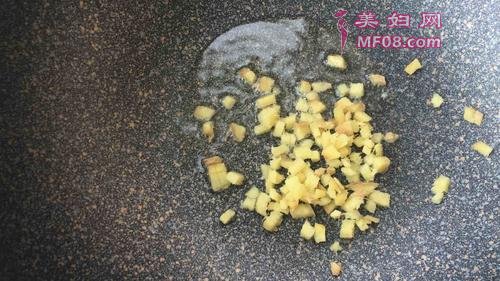 螃蟹粉丝煲的做法