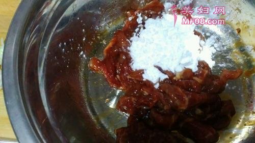 鲜蘑炒肉片的做法