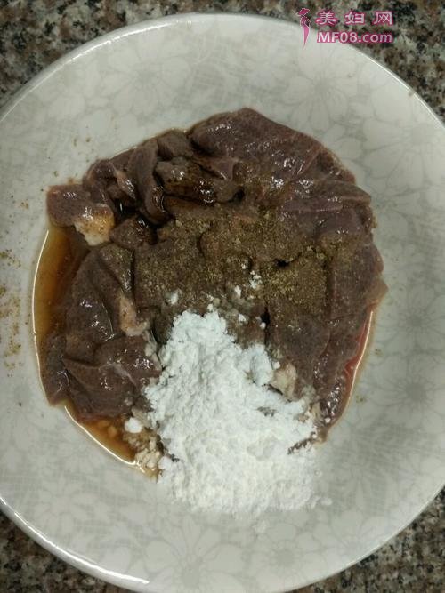 ε
