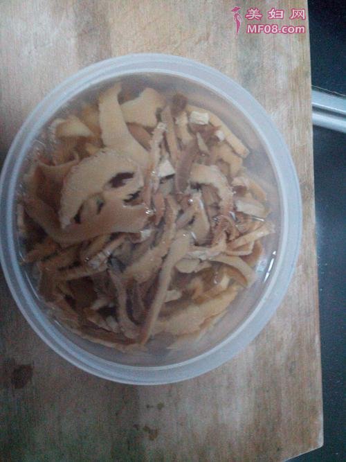 干笋炒腊肉的做法