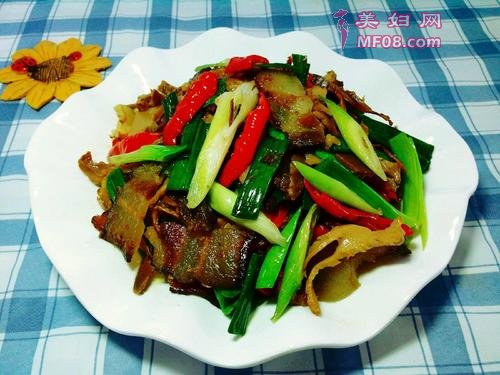 干笋炒腊肉的做法