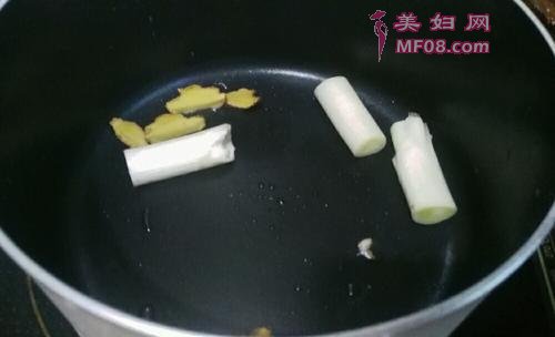 话梅猪手的做法
