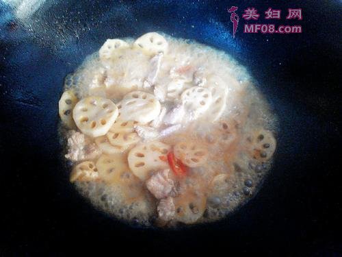⳴ź
