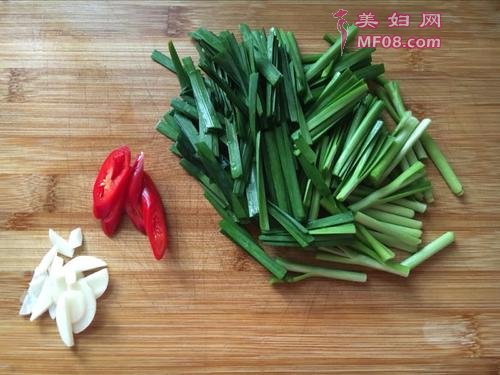 笋干炒肉丝的做法
