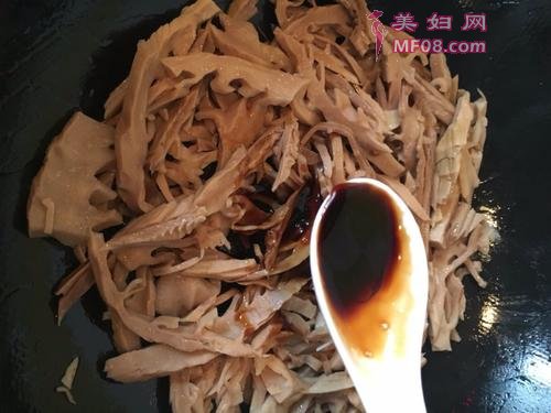 笋干炒肉丝的做法
