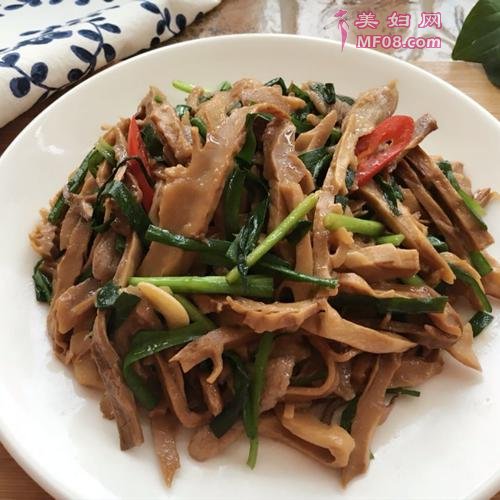 笋干炒肉丝的做法