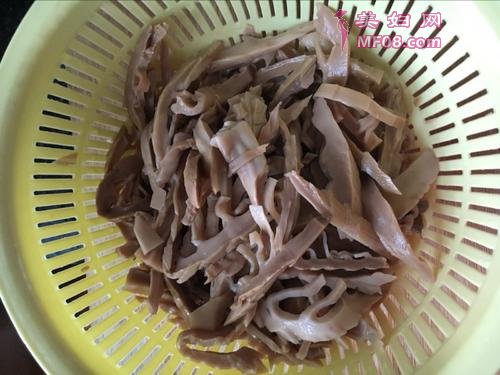 笋干炒肉丝的做法