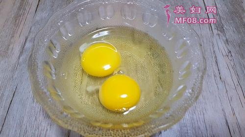 百合鸡蛋的做法